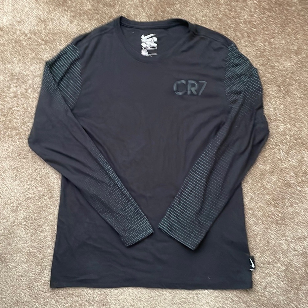 Nike Cristiano Ronaldo CR7 Long Sleeve Training Shirt Size Medium Rare!